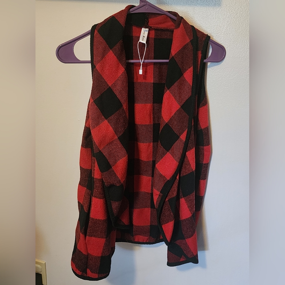 Red and Black Plaid Vest Size S